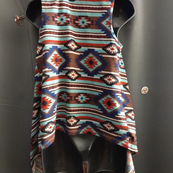 Ambience Apparel Sleeveless Poncho Top Size M - Picture 5 of 8